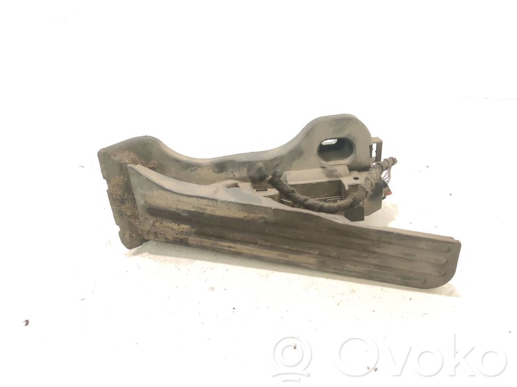 Volkswagen Golf V Accelerator throttle pedal 