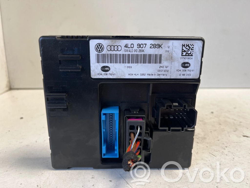 Audi Q7 4L LED модуль контроля 