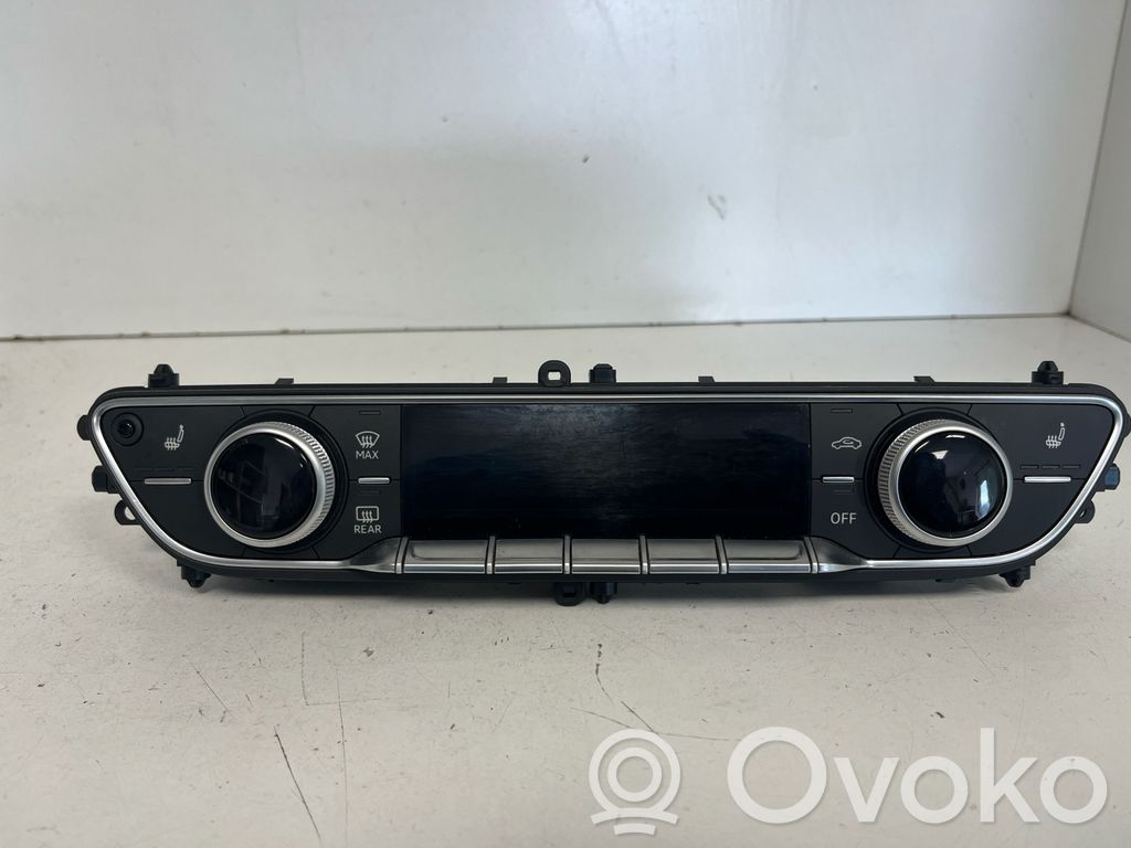 Audi A5 Climate control unit 