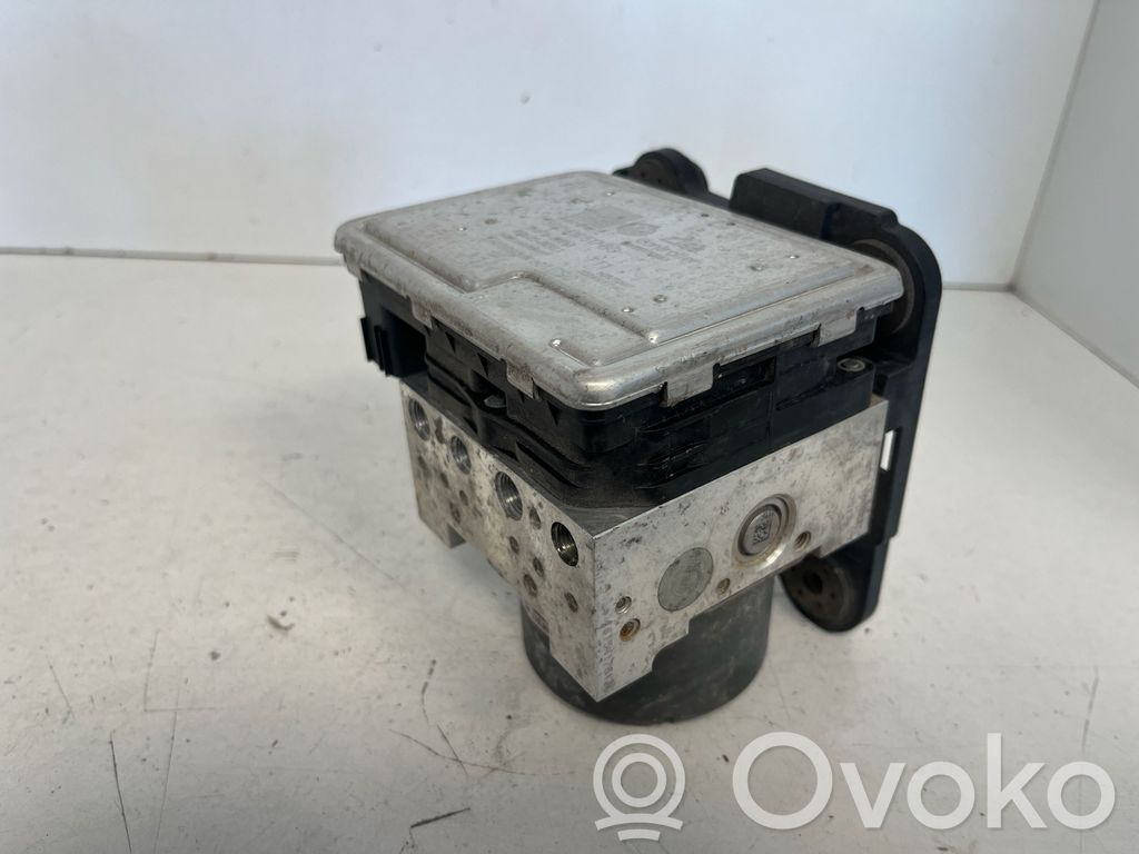 Volkswagen Tiguan ABS-pumppu 