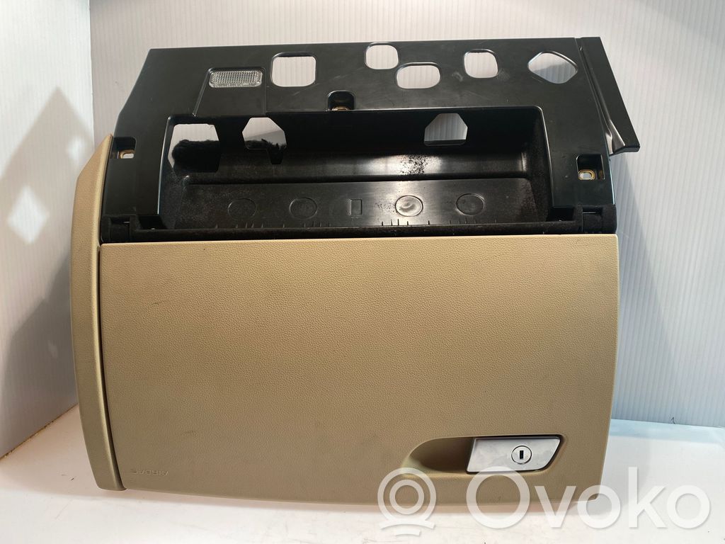 Guantera   4G1880302