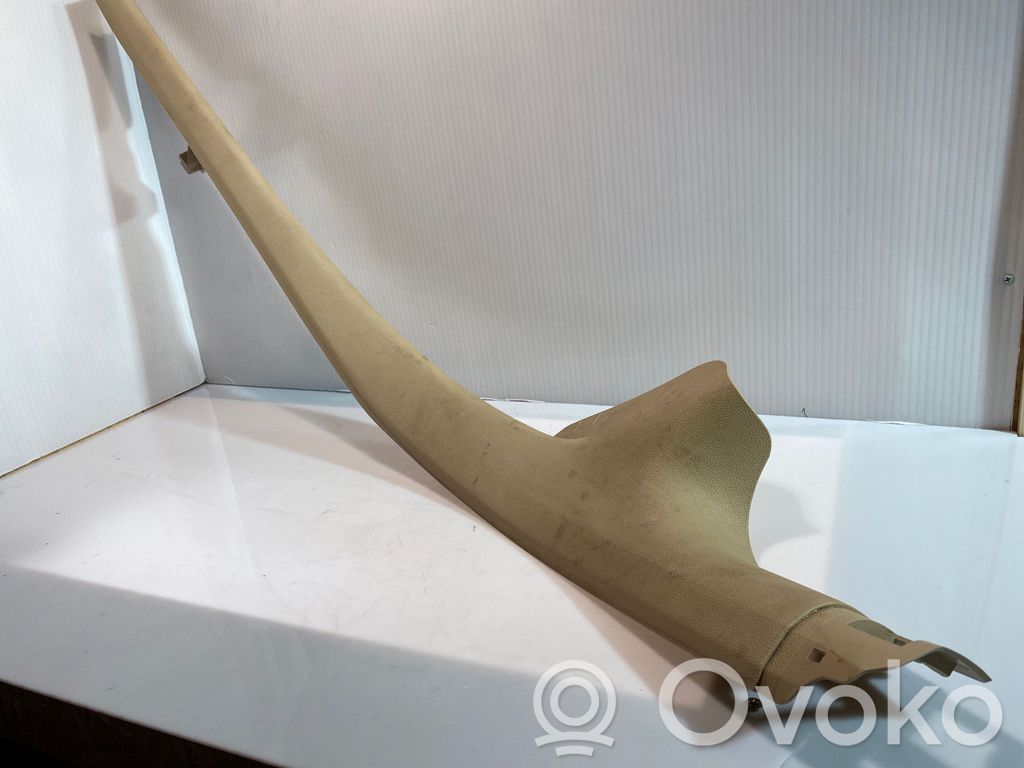 Osłona boczna fotela tylnego   4G0867768A,4G0867768