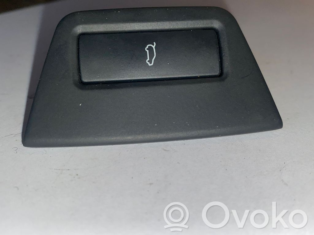 Audi Q7 4L Tailgate/trunk/boot open switch 