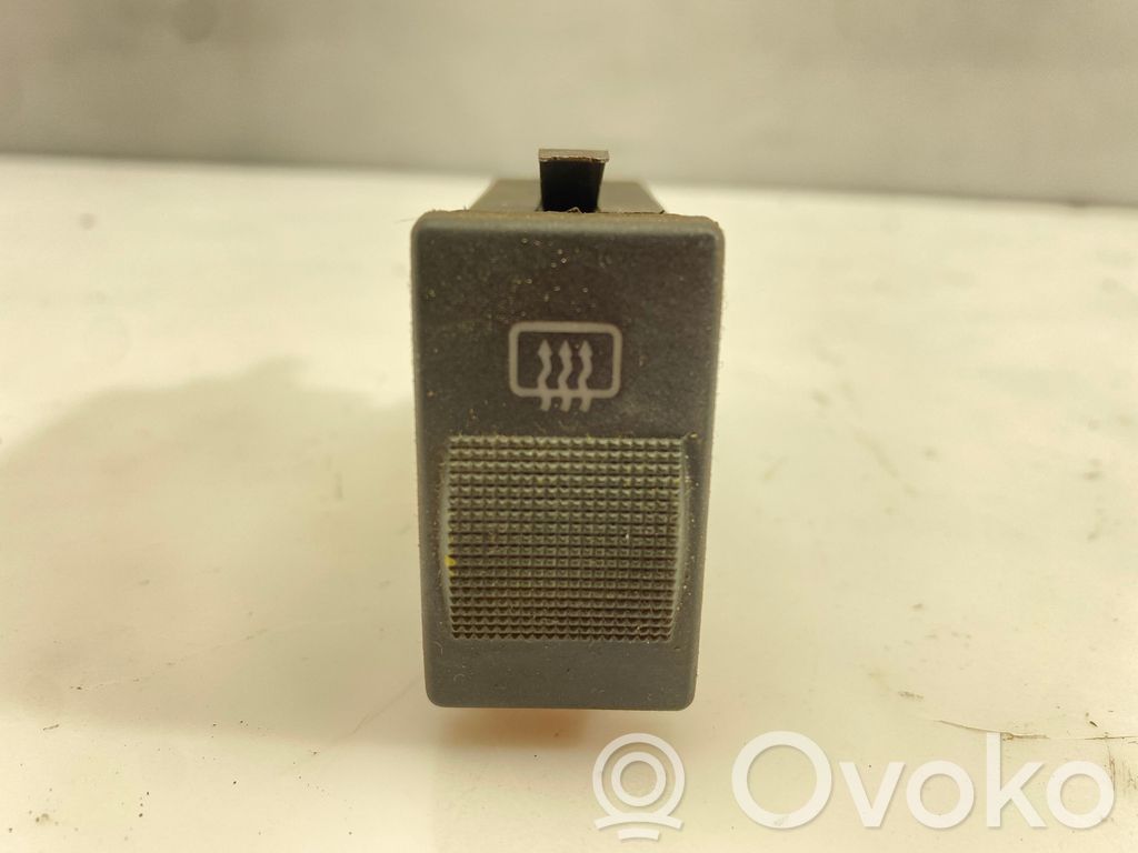 Windscreen/window heater switch   4D0941503B