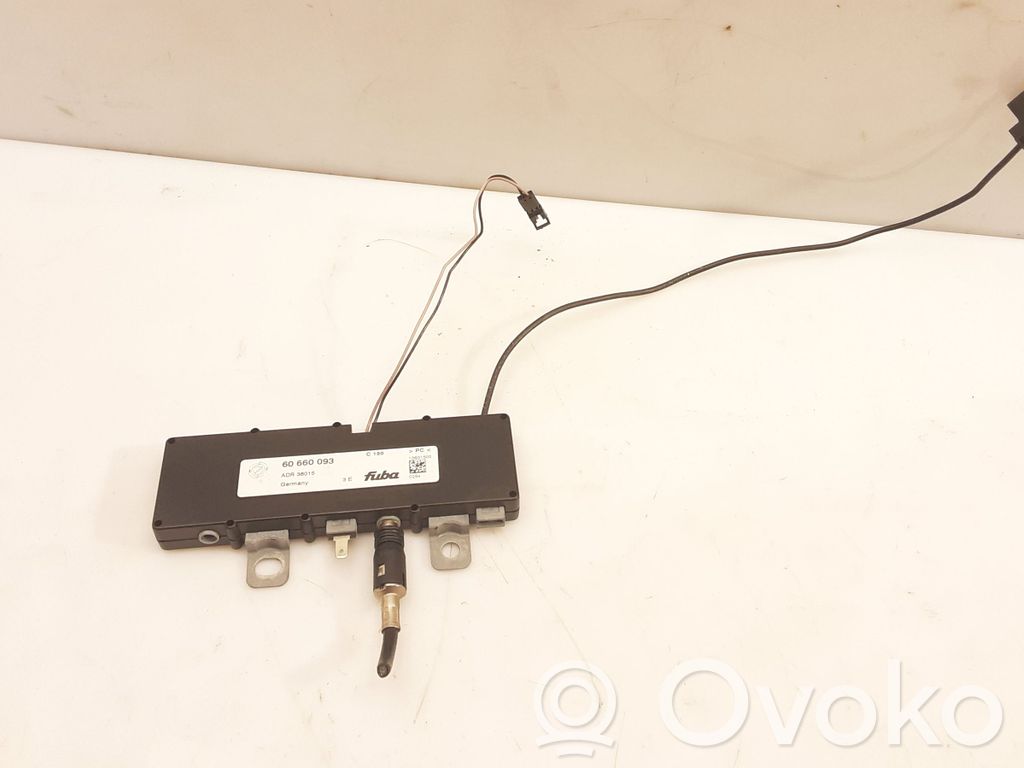 Lancia Thesis Antenos stiprintuvas 