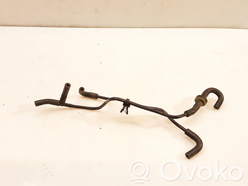 Audi A8 S8 D4 4H Vacuum line/pipe/hose 