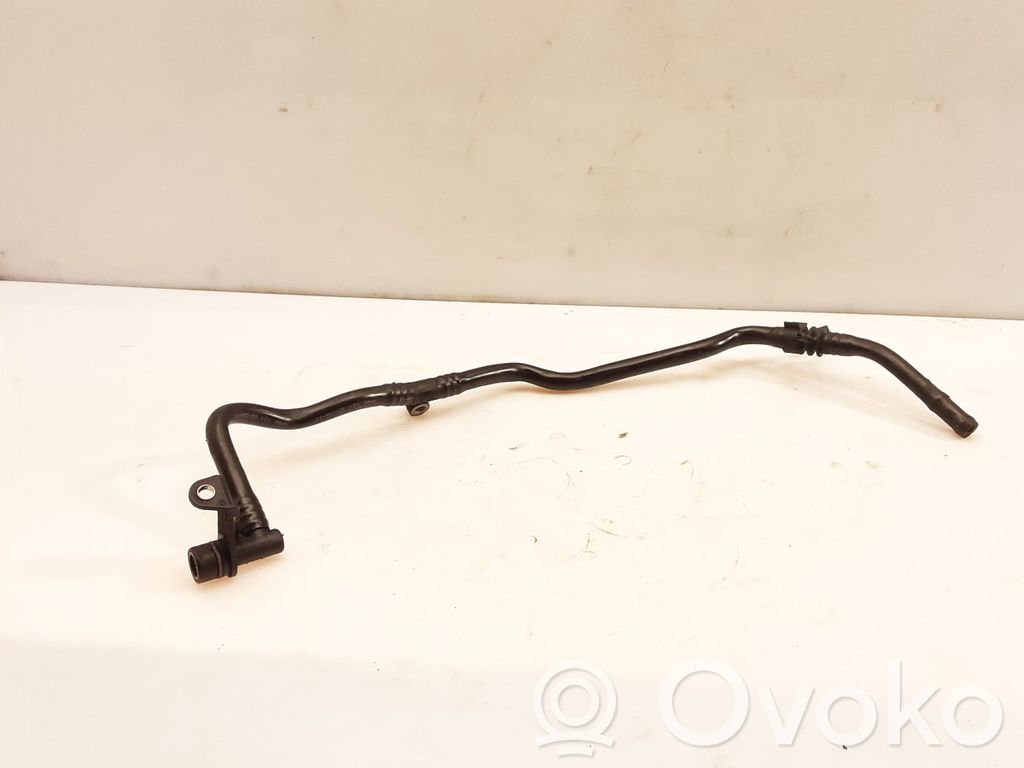 Audi A8 S8 D4 4H Vacuum line/pipe/hose 