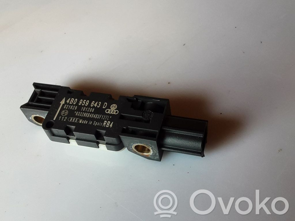 Audi A8 S8 D3 4E Airbagsensor Crashsensor Drucksensor 