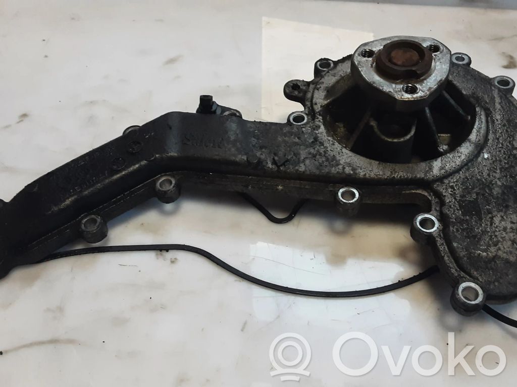 Vandens pompa   059121008G