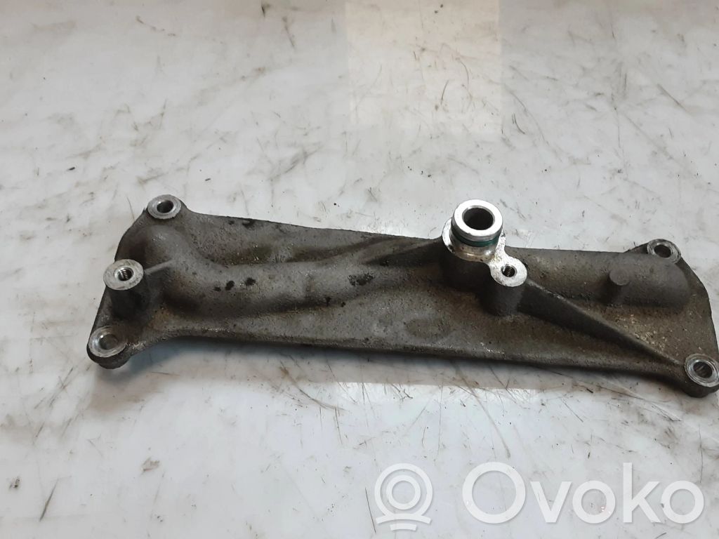 Other engine part   059131680D