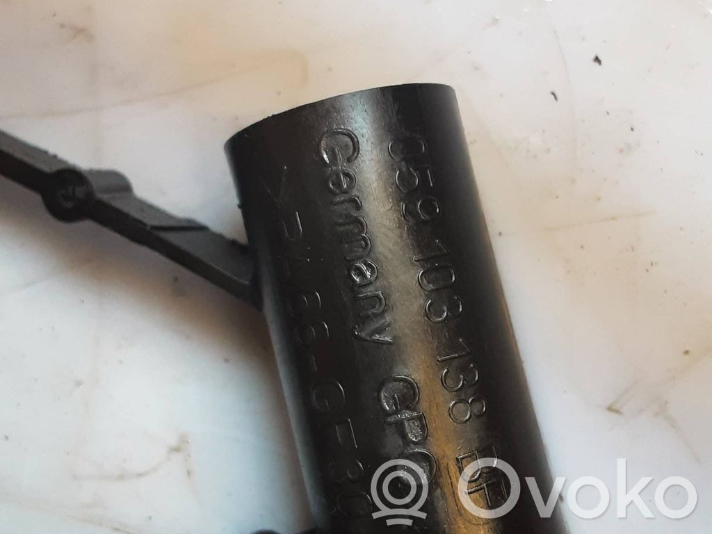 Audi A6 S6 C7 4G Tepalo nusodintuvas (separatorius) 