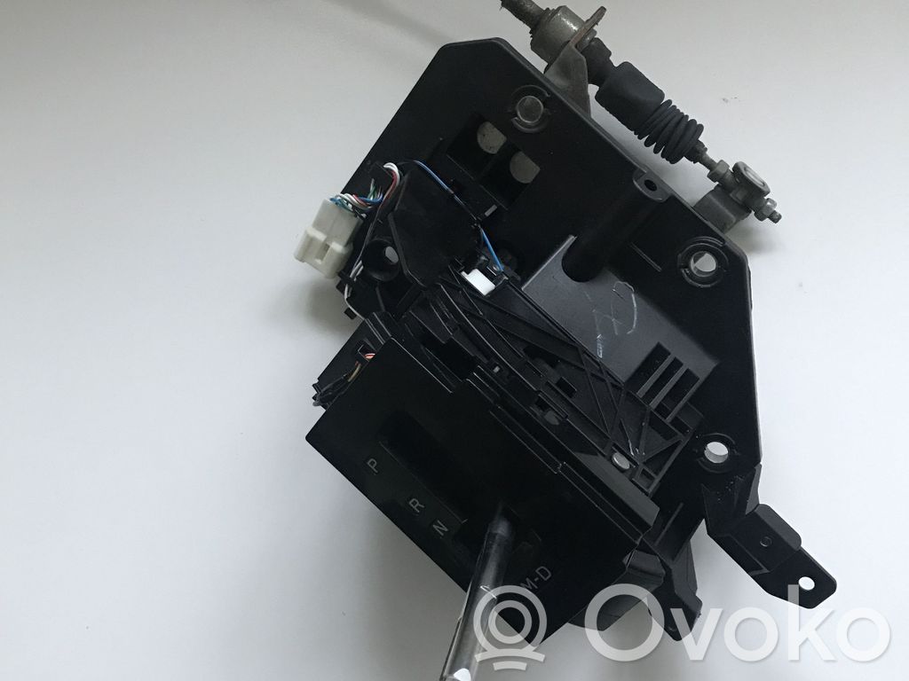 Subaru Outback (BS) Selector caja de cambios 