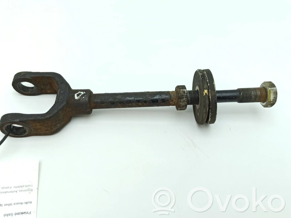 Dakša   UR16104F