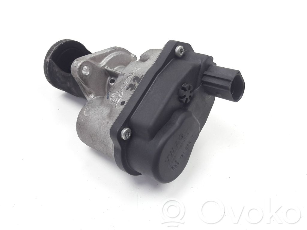 Volkswagen Touareg II EGR valve 