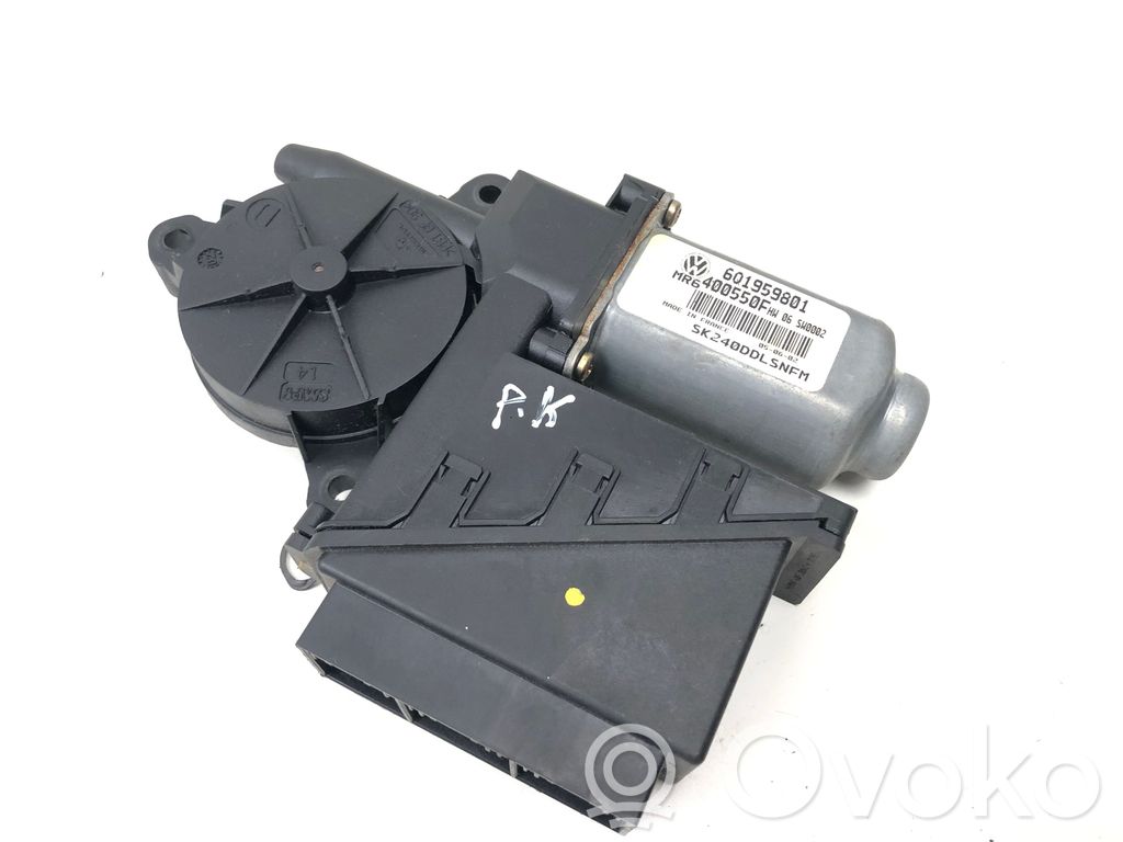 Fensterhebermotor Tür vorne   6Q1959801,400550F,3831