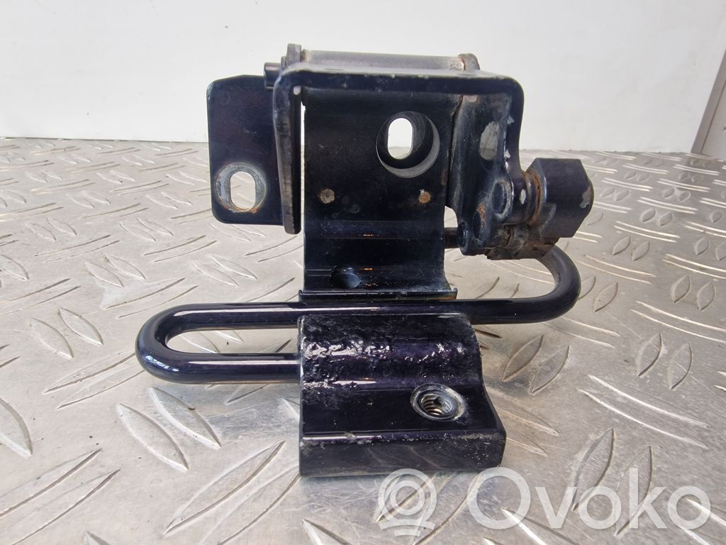 Audi A8 S8 D2 4D Rear door lower hinge 