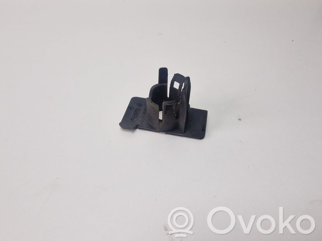 Audi A8 S8 D3 4E Front parking sensor holder (PDC) 