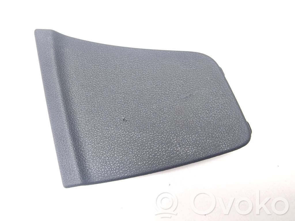 Audi A3 S3 8V Tailgate trim 