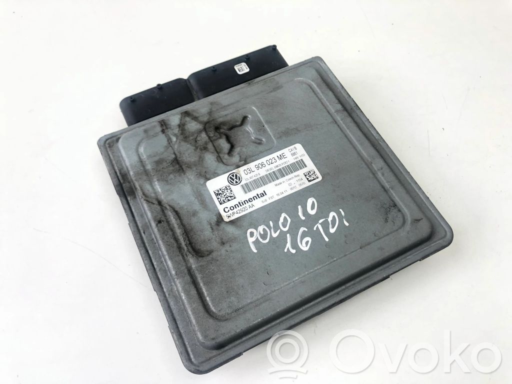 Volkswagen Polo V 6R Engine control unit/module 