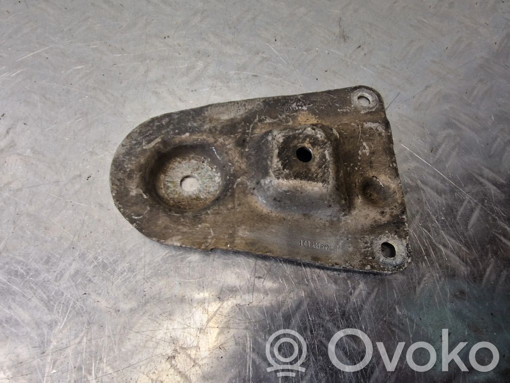 Audi A6 S6 C5 4B Engine mounting bracket 
