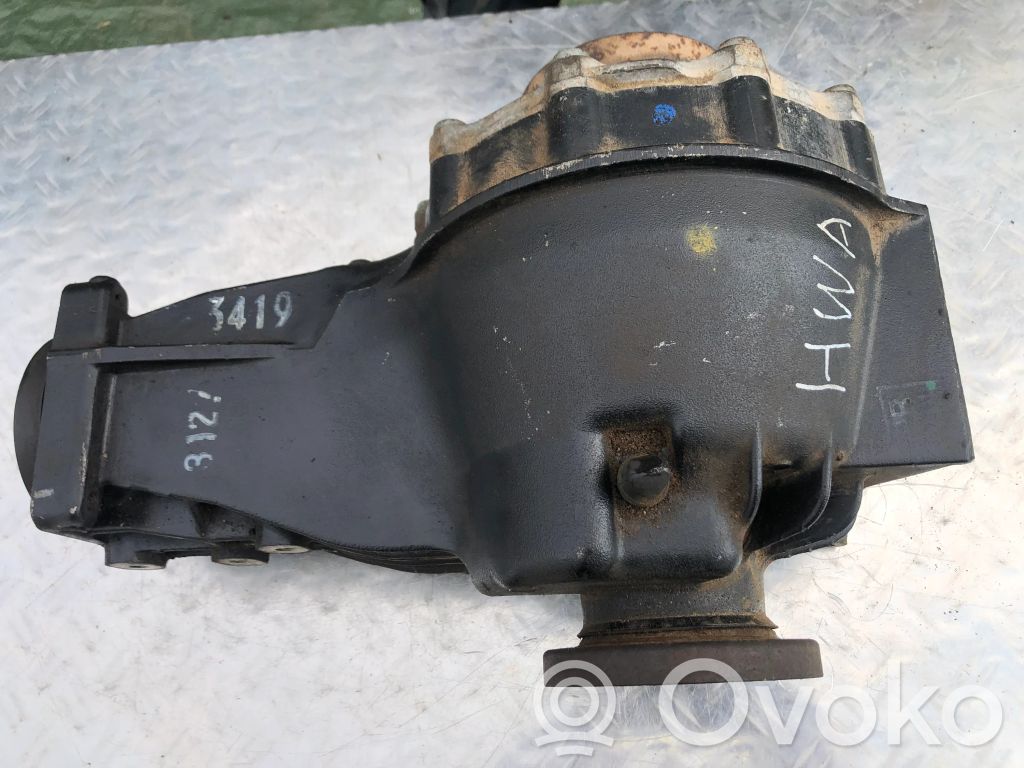 Audi A8 S8 D3 4E Galinis reduktorius 