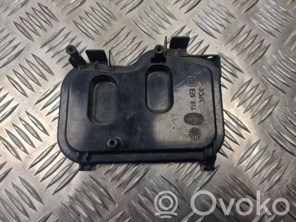 Audi A6 S6 C6 4F Capac bec far 