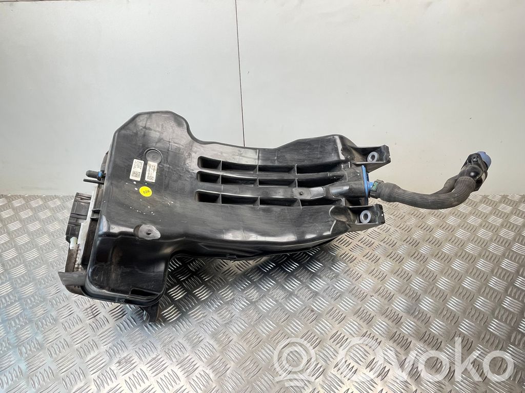 Audi SQ7 Reserva del líquido AdBlue 
