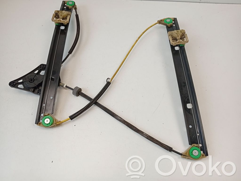 Audi Q3 8U Front window lifting mechanism without motor 