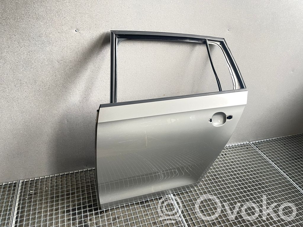 Skoda Rapid (NH) Galinės durys 