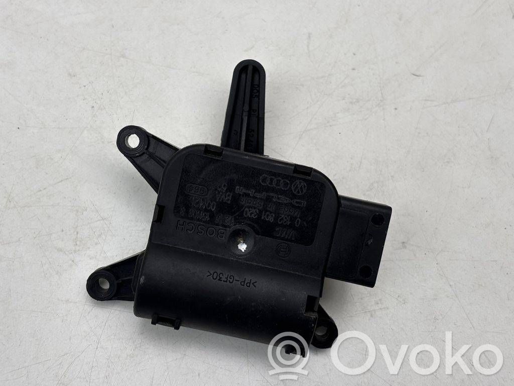 Audi Q7 4L Motor/actuator clapetă aer 