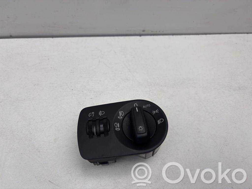 Audi Q3 8U Interrupteur d’éclairage 