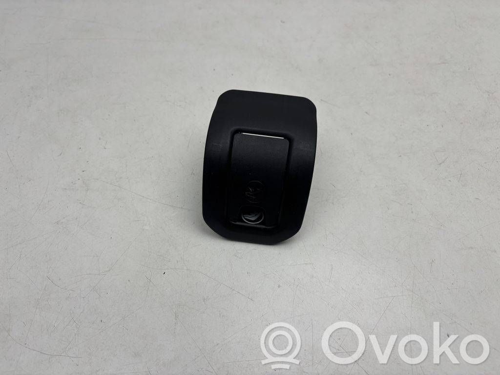 Audi Q3 8U Cubierta ISOFIX 