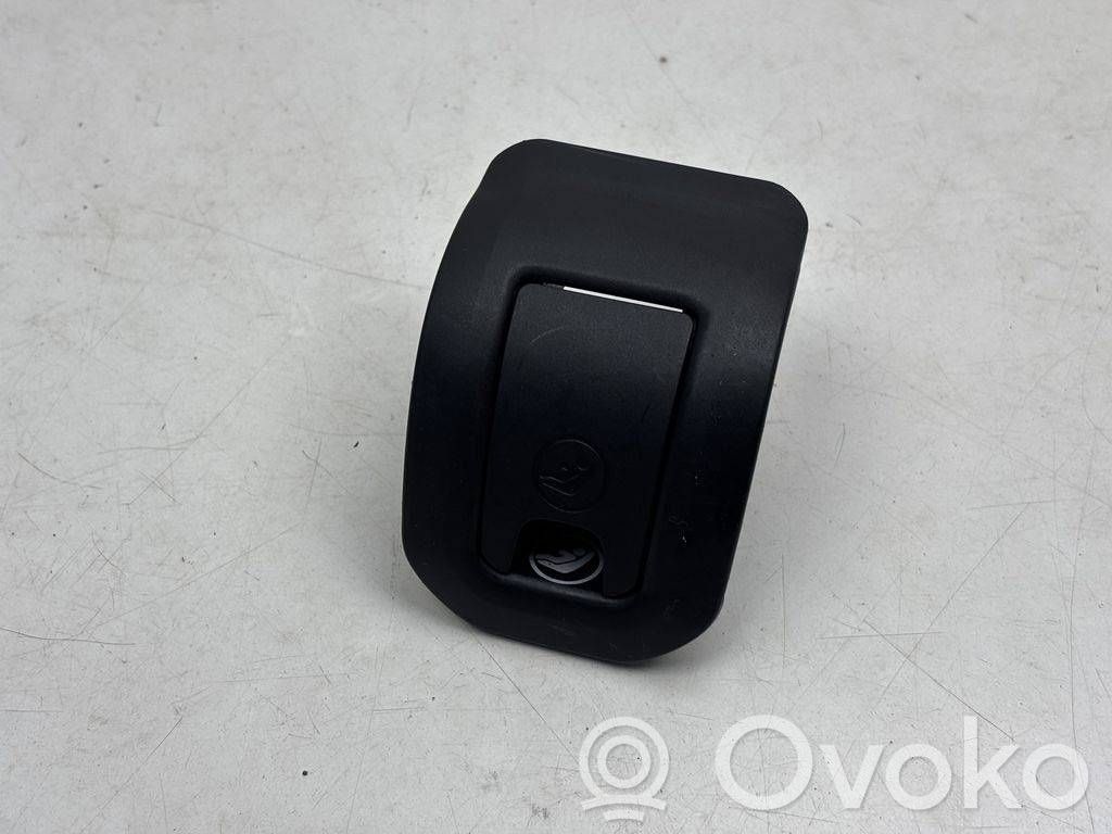 Audi Q3 8U Cubierta ISOFIX 