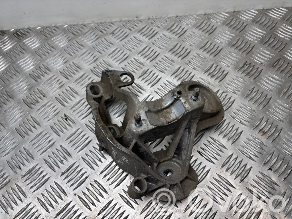 Audi A4 S4 B8 8K Łapa / Mocowanie silnika 