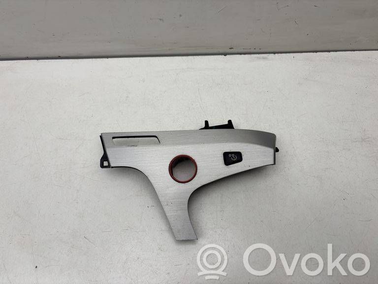 Audi SQ7 Panel trim 