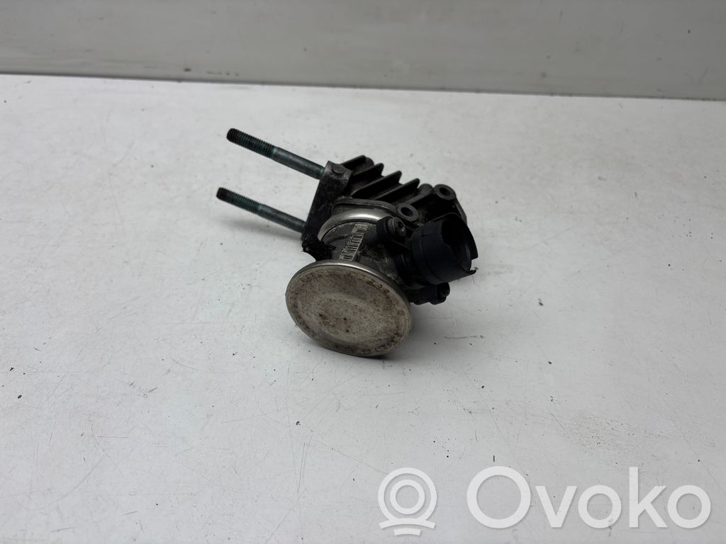 Válvula EGR   06A131085E,037131351C