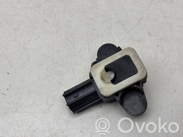 Audi A6 S6 C6 4F Czujnik uderzenia Airbag 