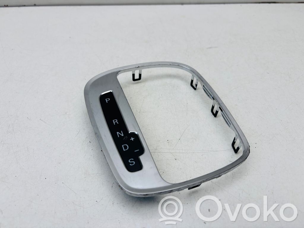 Audi A1 Contour de levier de vitesses 