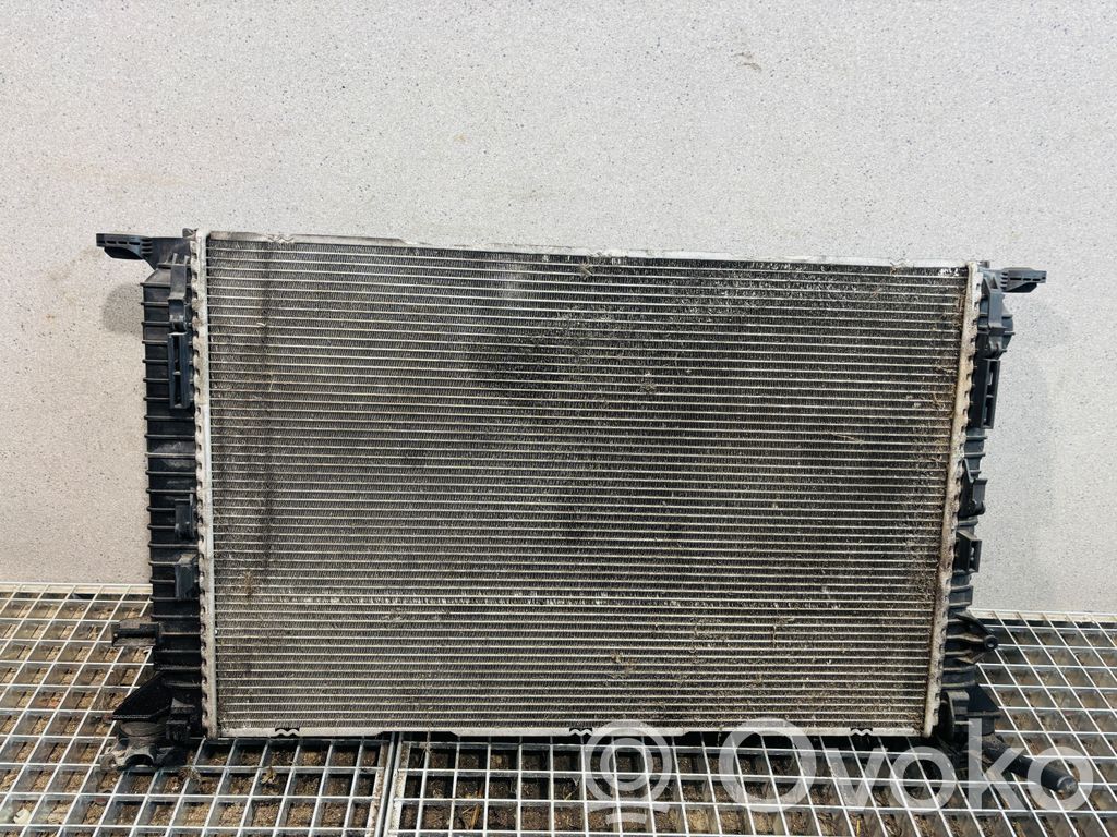 Audi A5 Sportback 8TA Radiador del refrigerante 