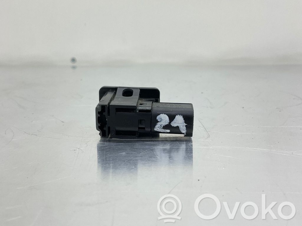 BMW 5 E60 E61 Bonnet alarm switch sensor 