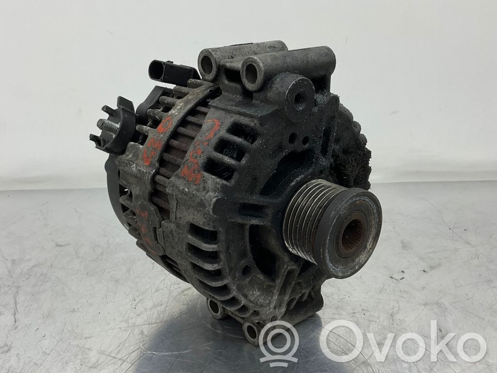 BMW 5 E60 E61 Ģenerators 