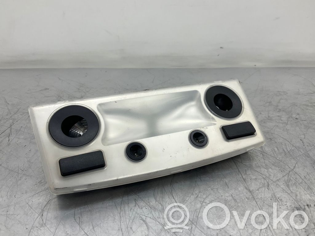 BMW 5 E60 E61 Luz del asiento trasero 