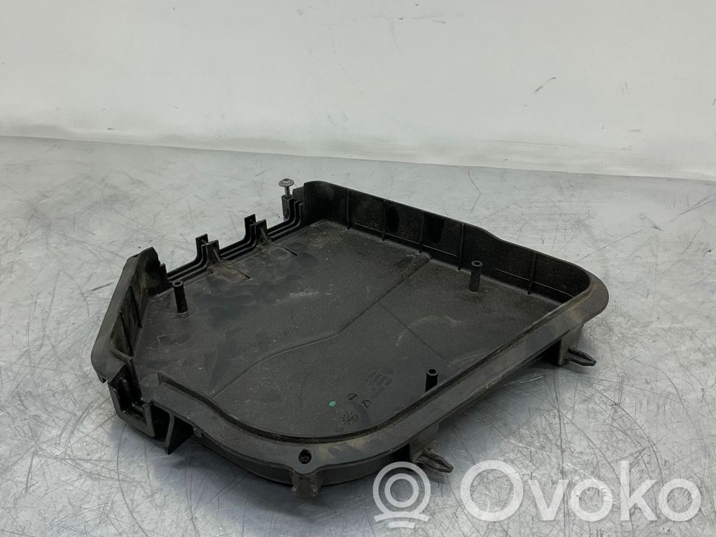 BMW 7 F01 F02 F03 F04 Drošinātāju Kastes vāciņš 