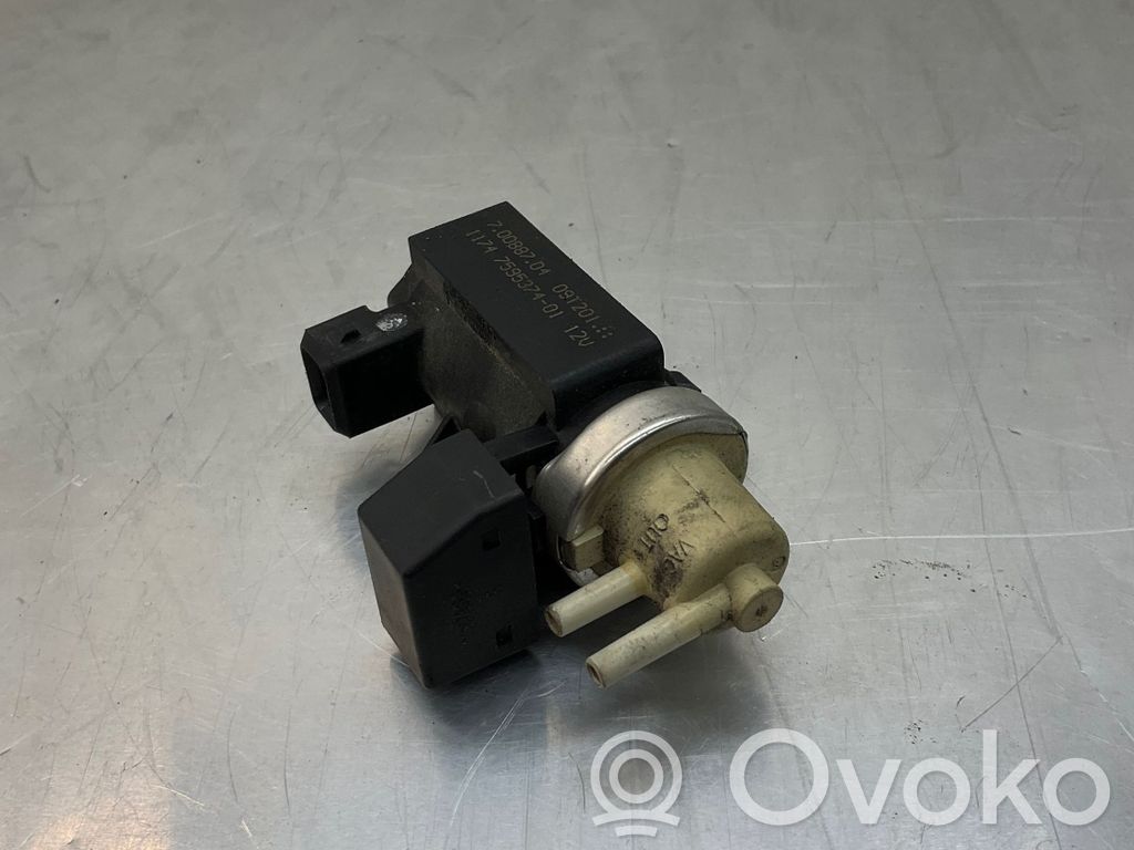 BMW 5 E60 E61 Solenoīda vārsts 