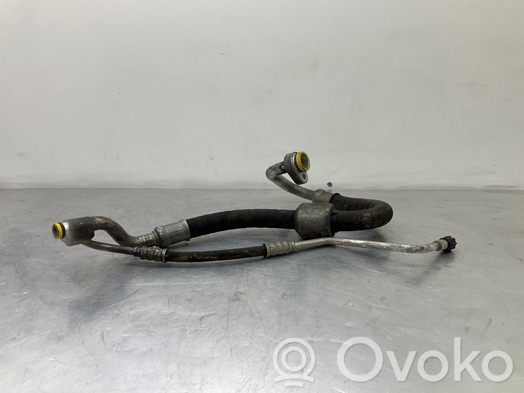 BMW 3 E90 E91 Air conditioning (A/C) pipe/hose 