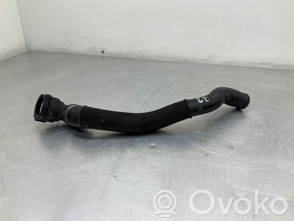 BMW 3 E90 E91 Engine coolant pipe/hose 