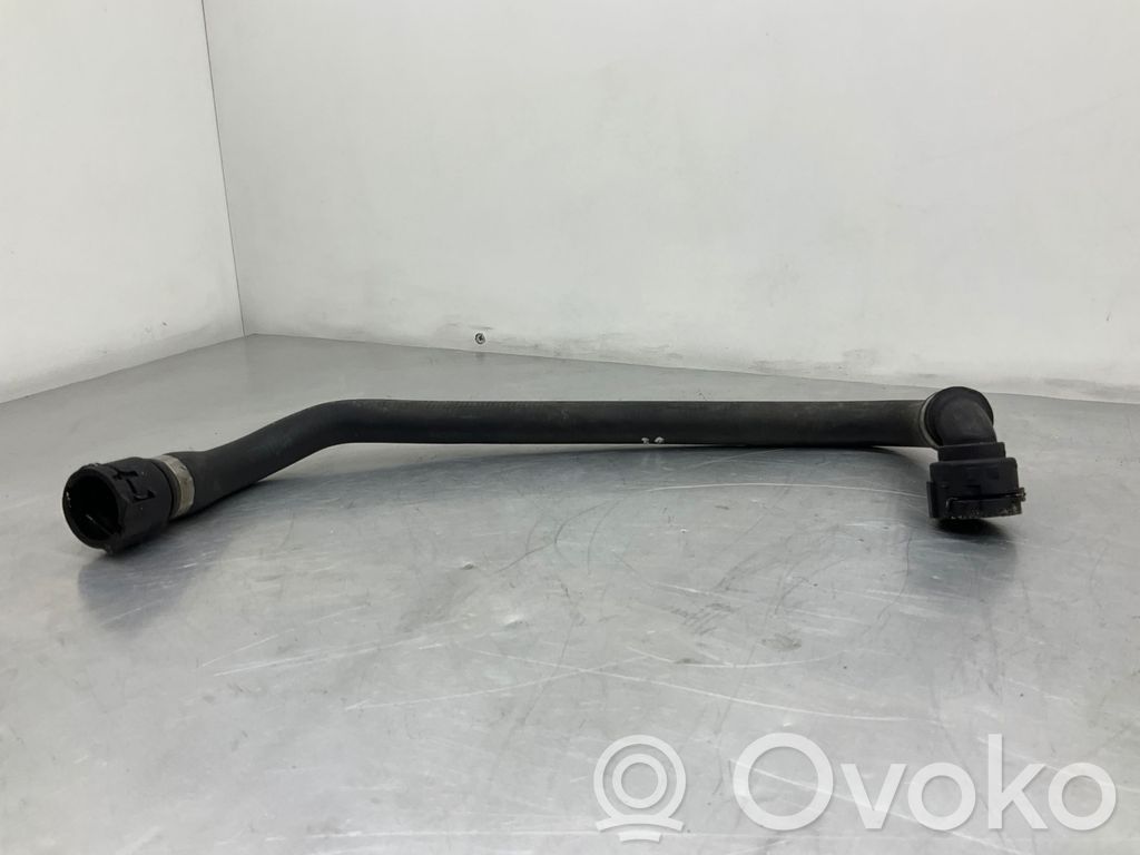 BMW 3 E90 E91 Engine coolant pipe/hose 