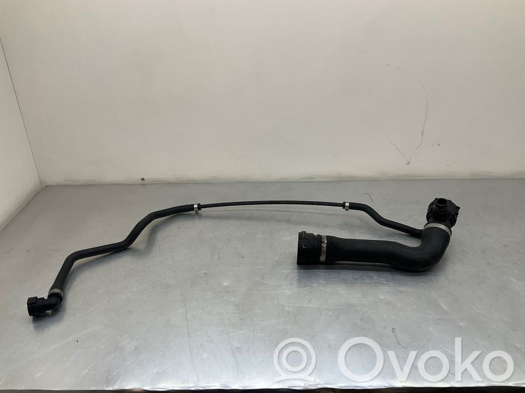BMW 5 E60 E61 Engine coolant pipe/hose 