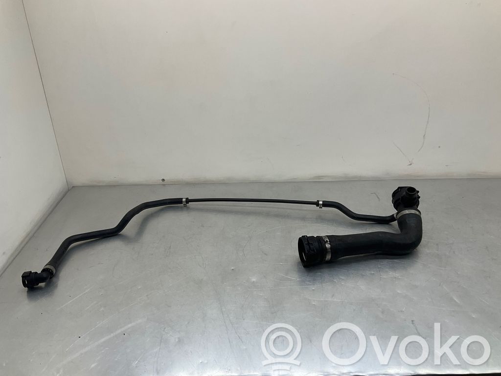 BMW 5 E60 E61 Engine coolant pipe/hose 