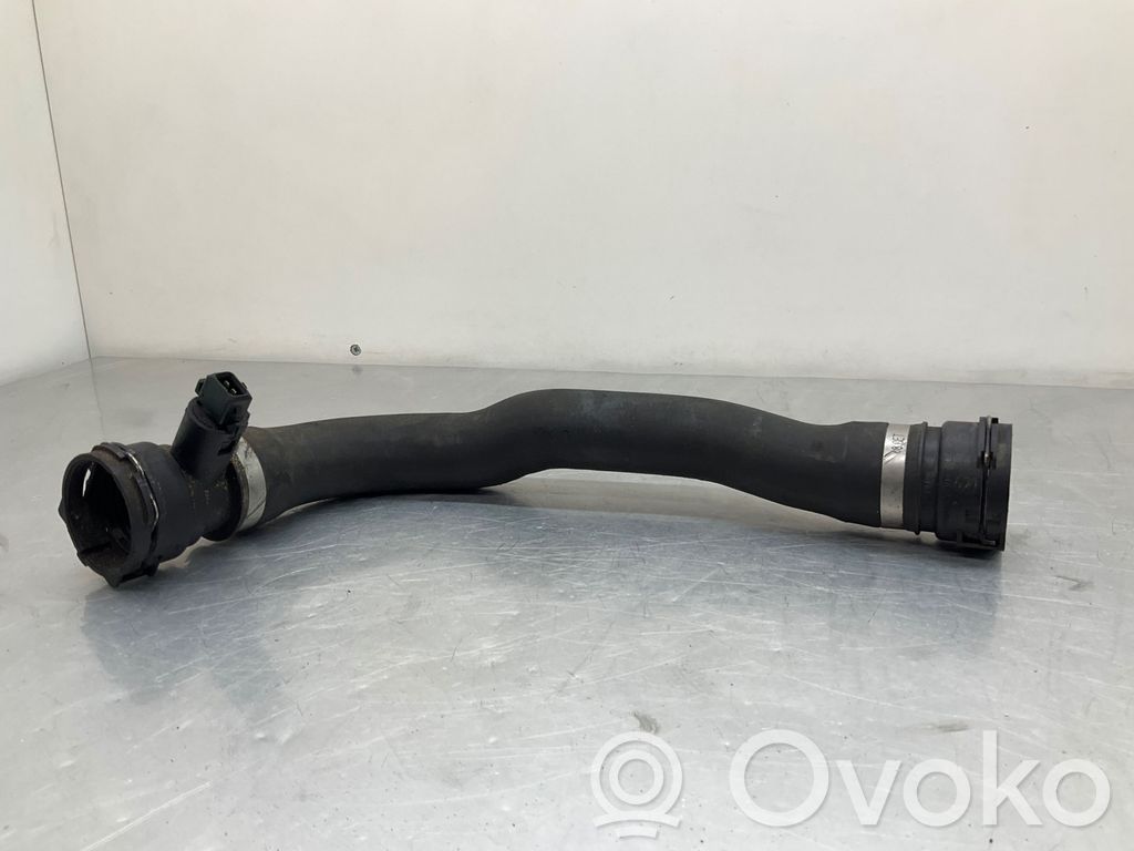 BMW 5 E60 E61 Engine coolant pipe/hose 
